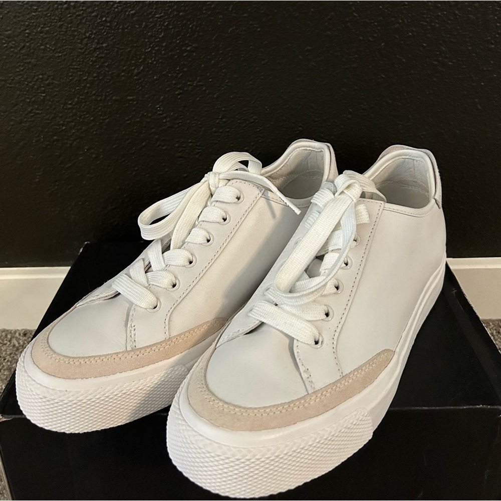 NEW Rag & Bone White Leather Sneakers with Gum Sole